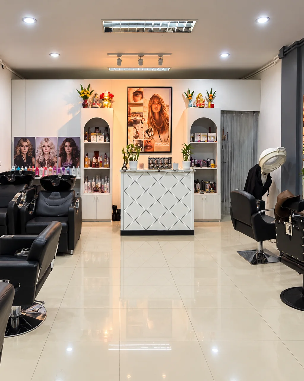 Visit the salon